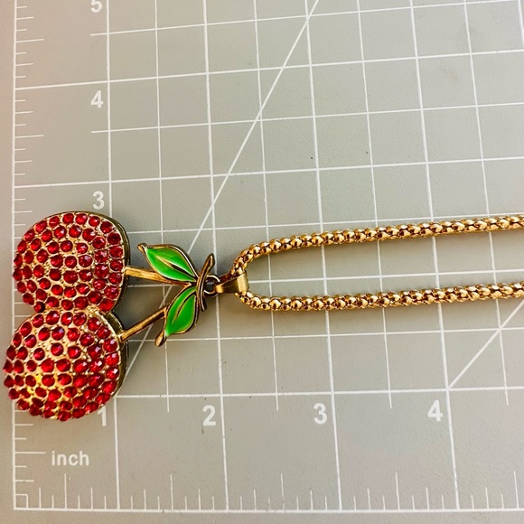 Retro Red Rhinestone Cherry Pendant Necklace - Picture 11 of 14